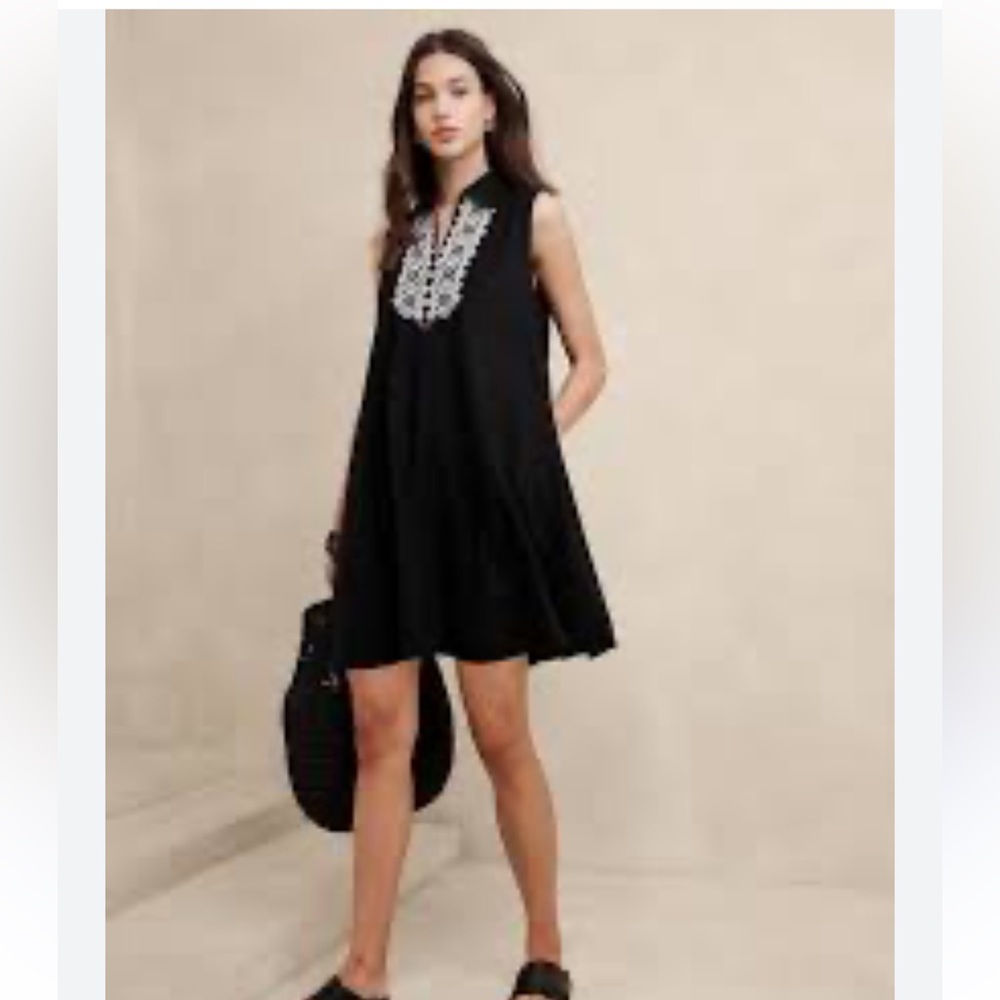 NWT Banana Republic Black Linen Blend Dress Sz Large 
Casual/ Linen